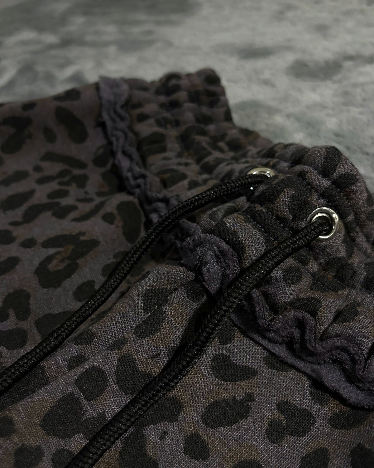 KAUHA Leopard Tracksuit – Black