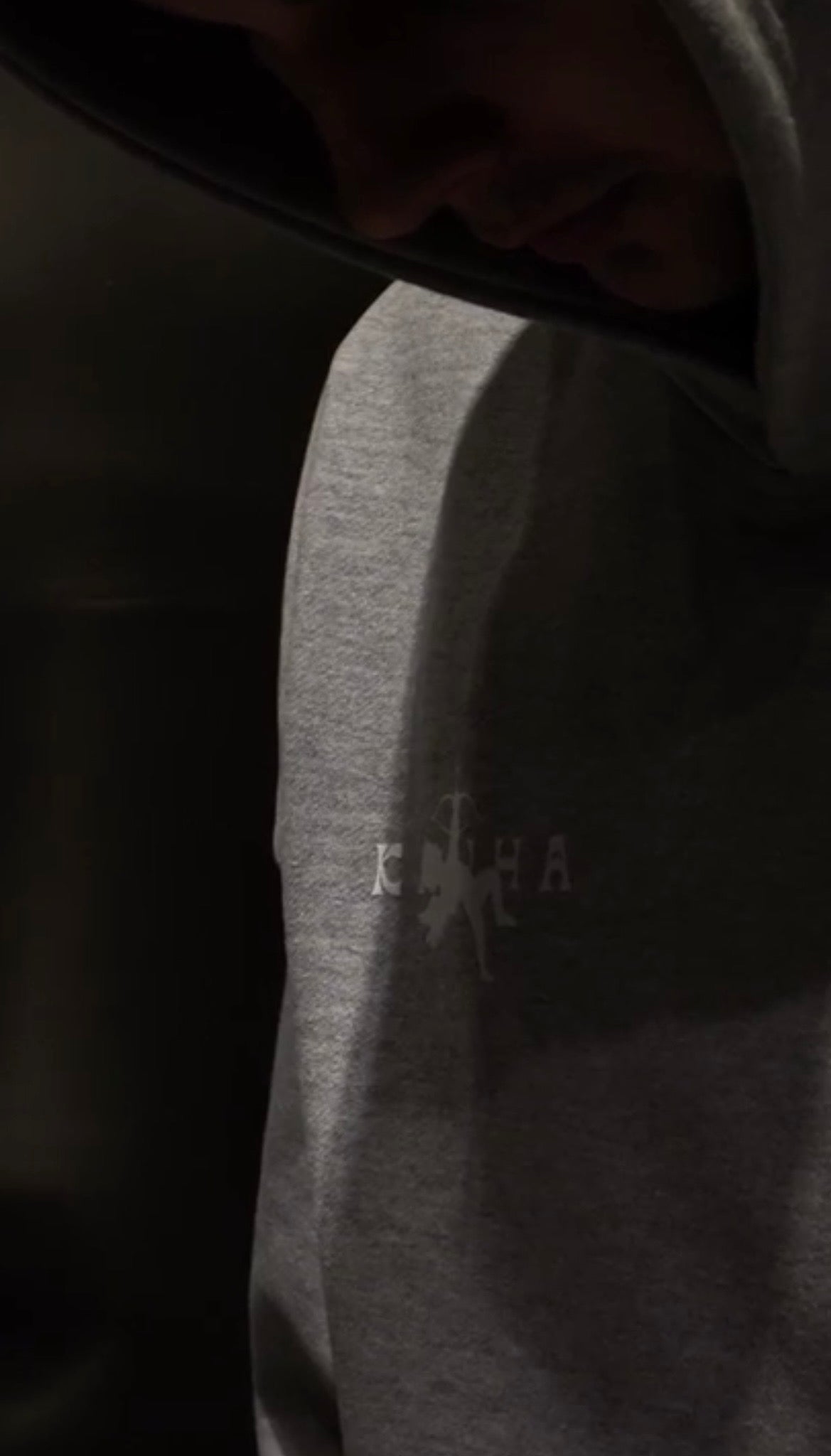 Harmaa Angel tracksuit