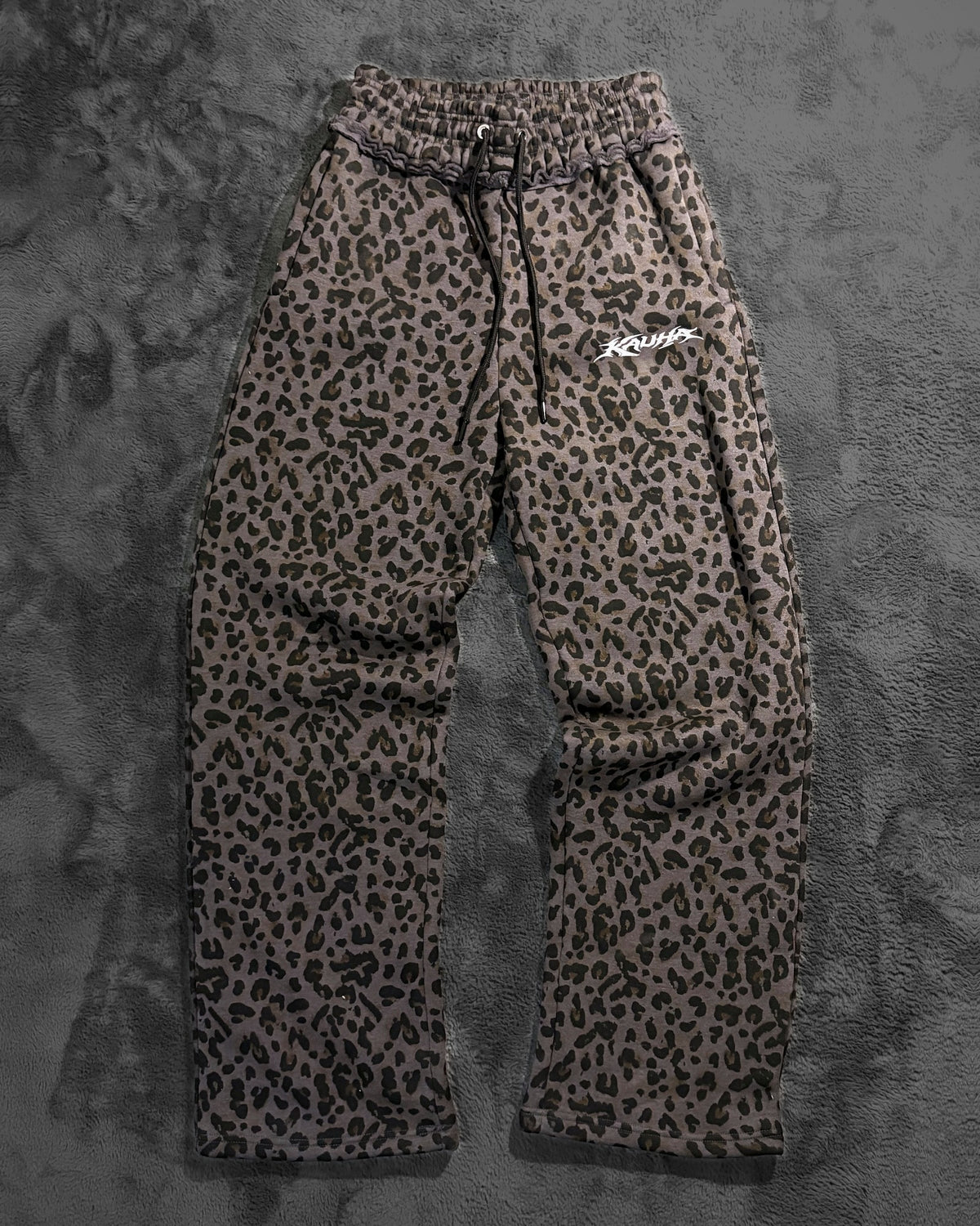 KAUHA Leopard Tracksuit – Black