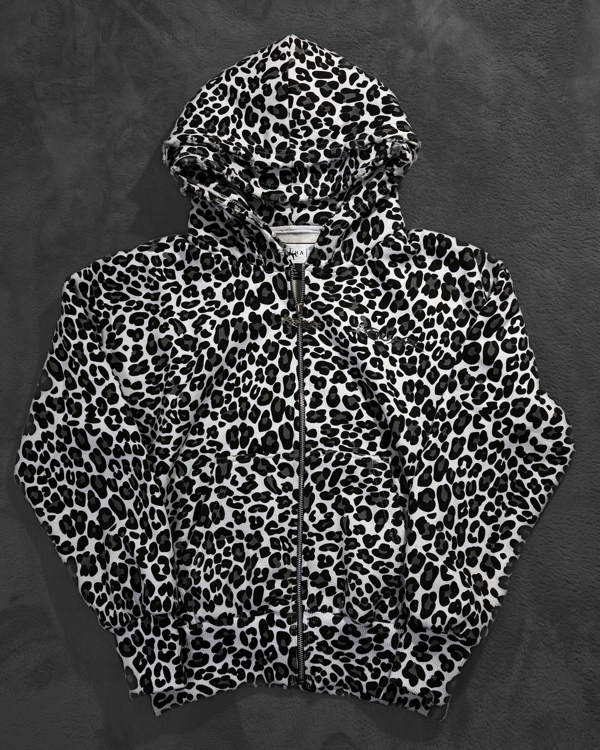 KAUHA Leopard Tracksuit – White